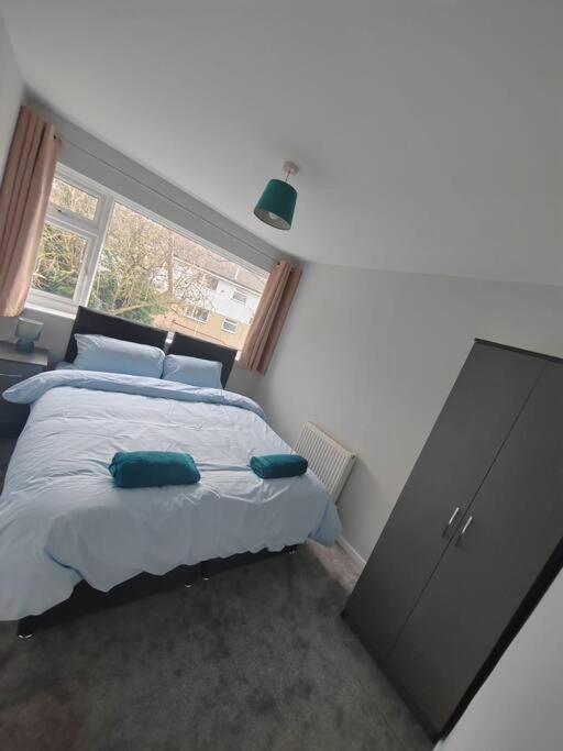 Apartament Cosy Brighouse 3 Bed House-Great For Contractors Zewnętrze zdjęcie
